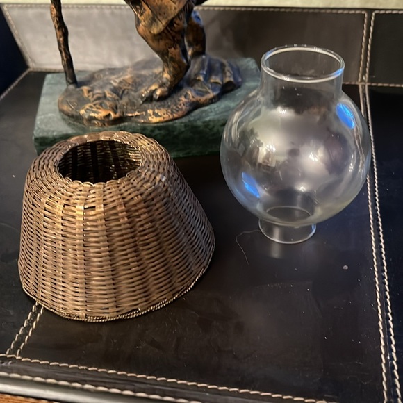 Bunny statue - Picture 7 of 8